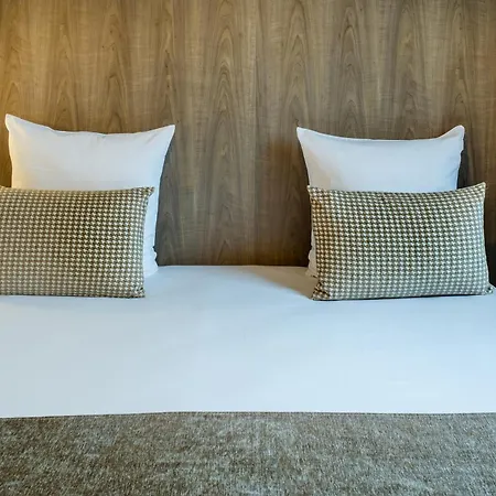 Panorama 4* לורדה